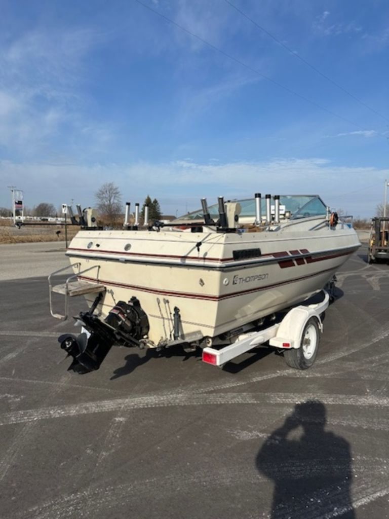 Used Thompson 20ft Fisherman 1990 for sale in au gres, Michigan