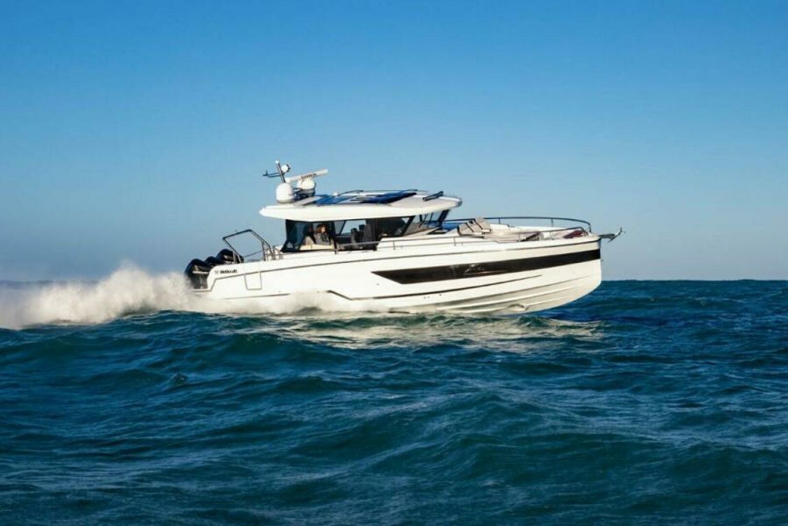 New Wellcraft 38 Explorer 2025 for sale in sarasota, Florida
