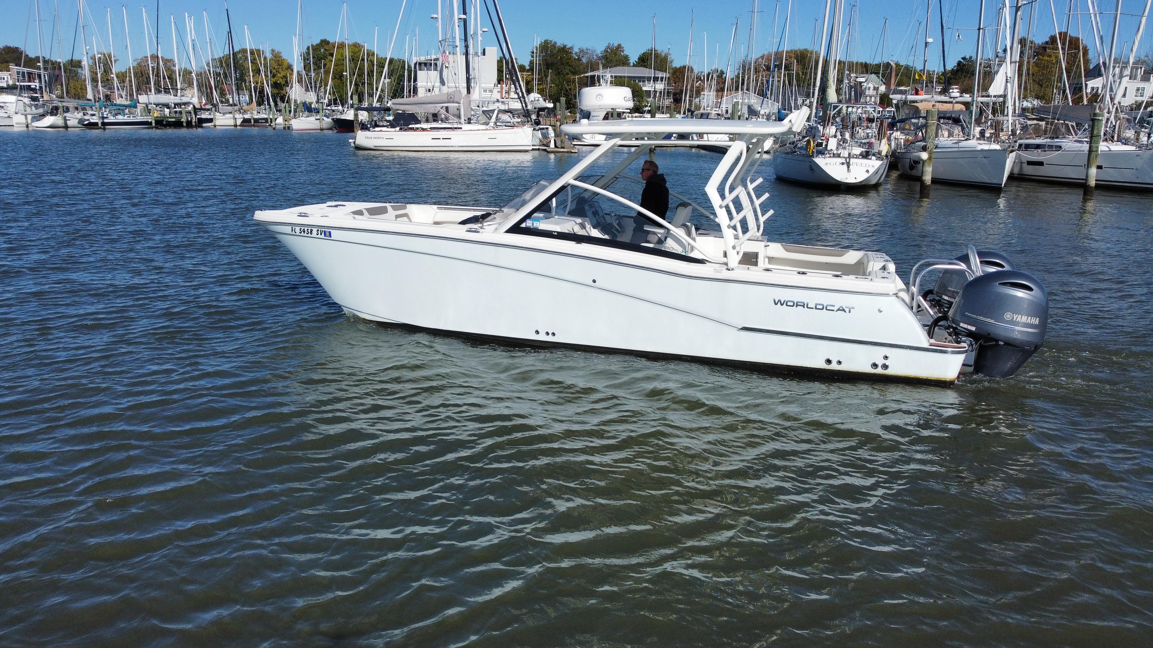 Used 2002 Formula 370 Super Sport, 02840 Newport - Boat Trader