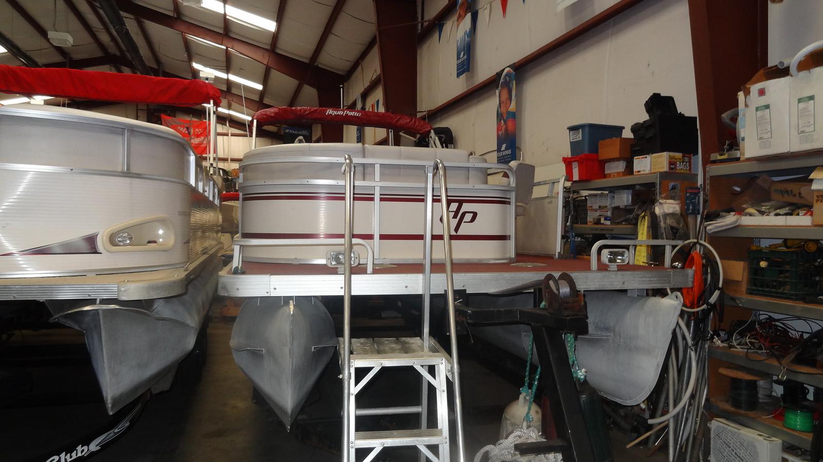 Used 1999 Godfrey Aqua Patio 240 FE for sale in pittsburgh