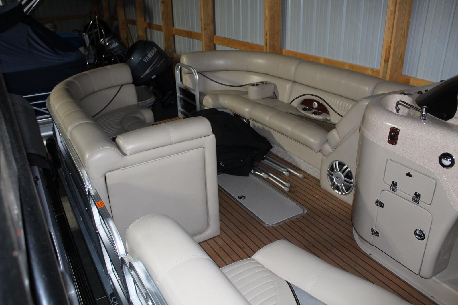 Used 2011 South Bay 900 Series 928SLTTIO for sale in millersport, Ohio