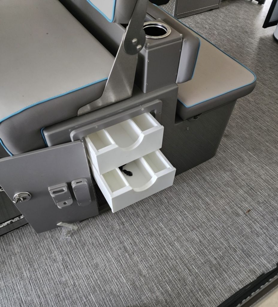 Used Angler Qwest 8524 Pro Troll Triple Tube 2022 for sale in union