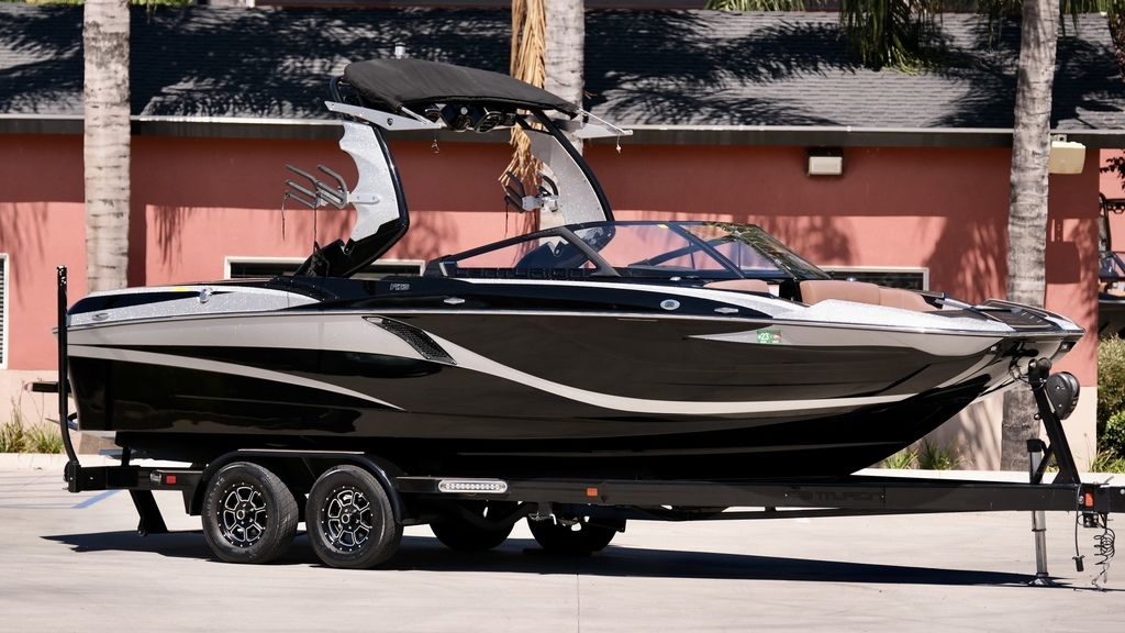 Used Centurion Fi23 2018 for sale in lake elsinore, California