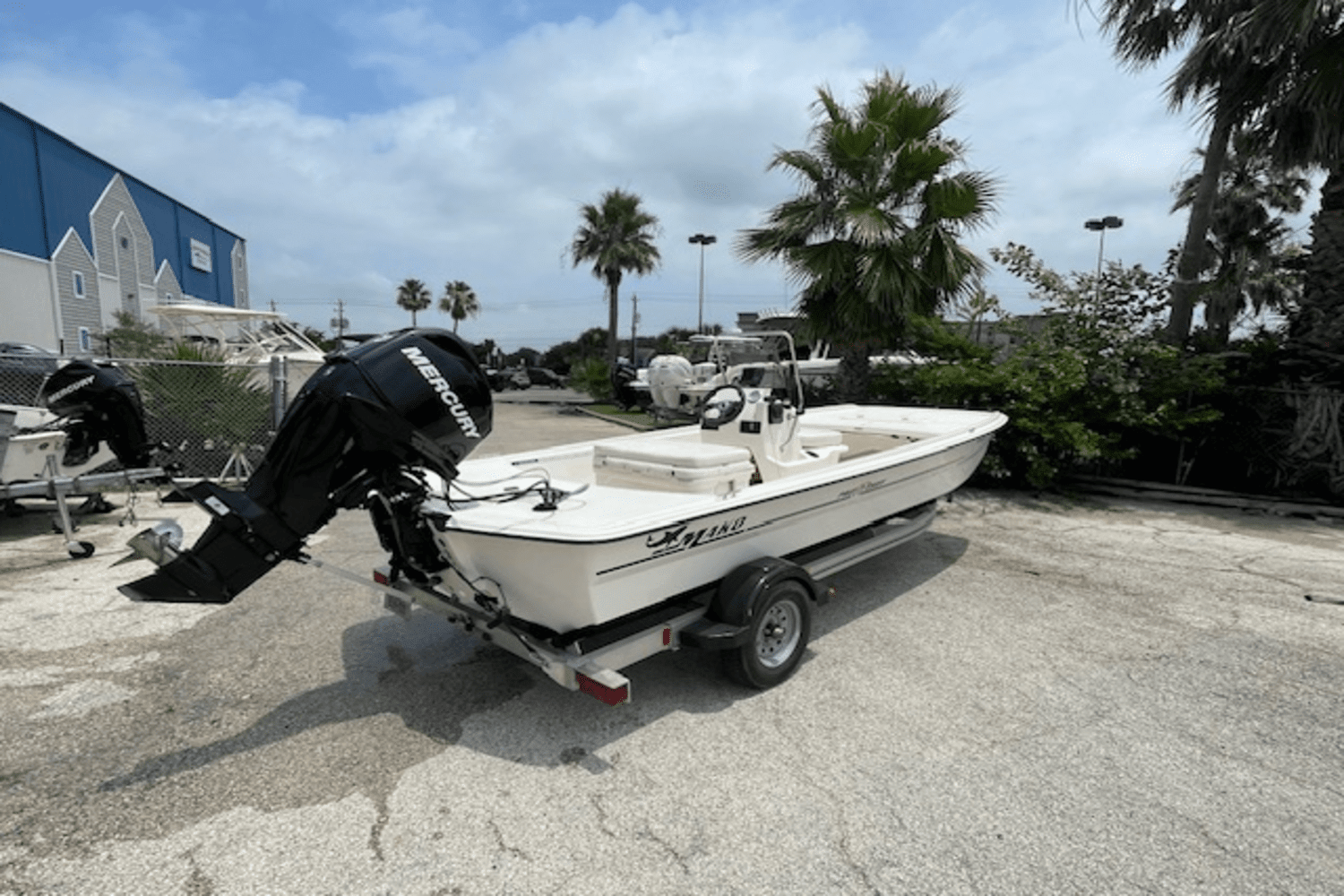 Used Mako PRO SKIFF 17 CC 2012 for sale in seabrook, Texas