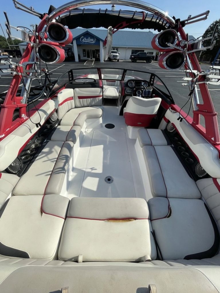Used Malibu Boats Wakesetter 24 MXZ 2013 for sale in mooresville