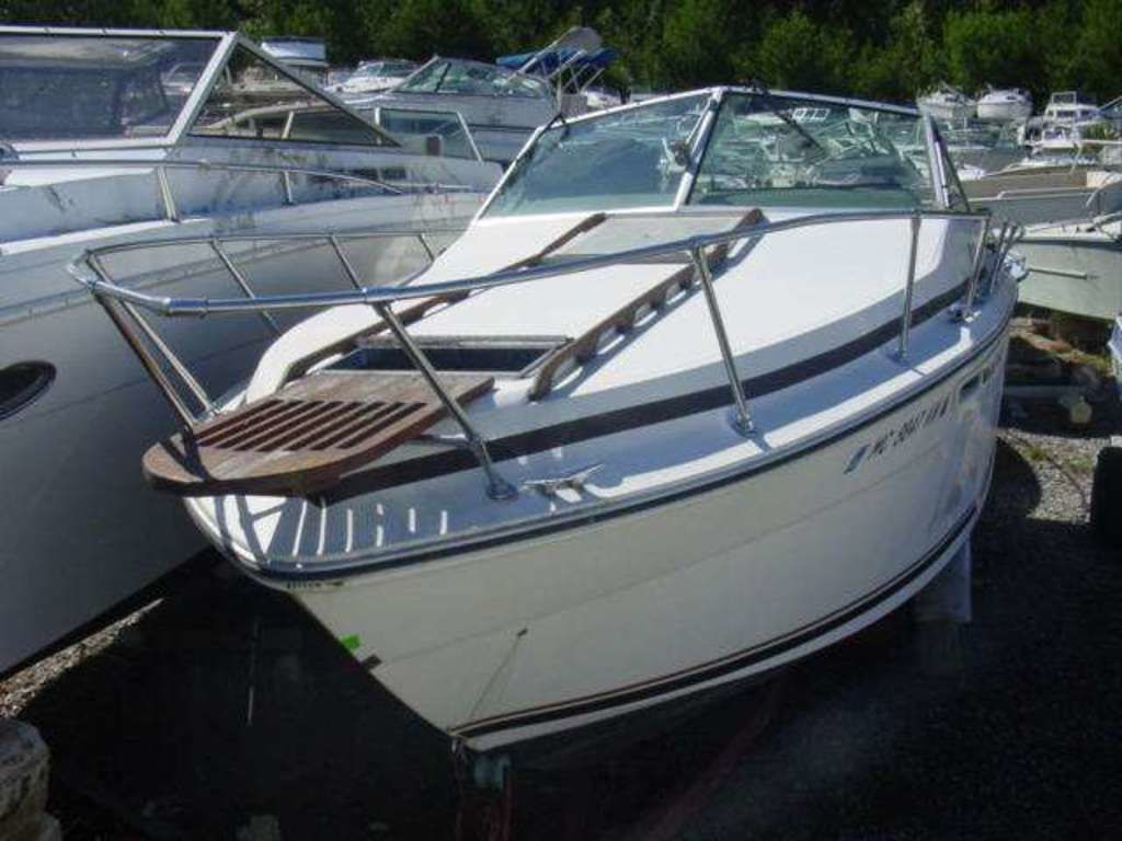 Used Sea Ray 260 SunDancer Mercruiser 260 1978 for sale in