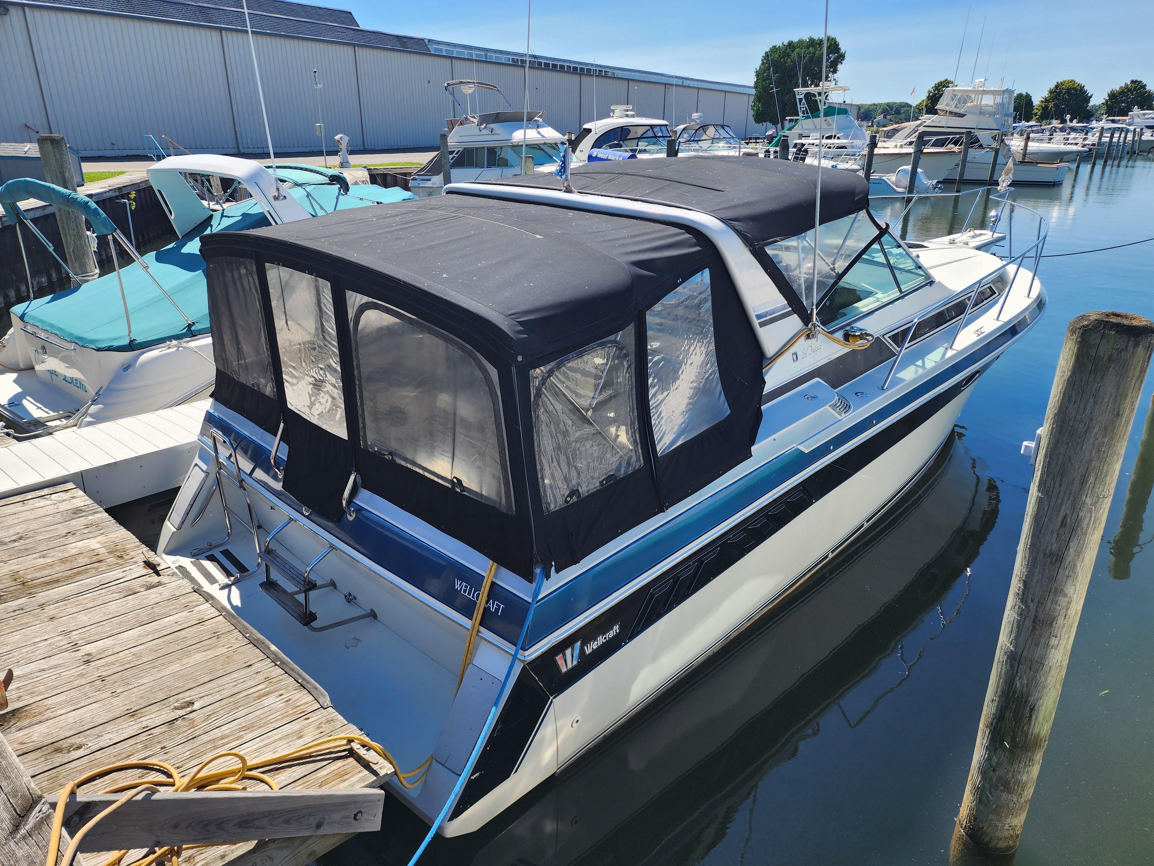 Used Wellcraft St Tropex Ex 3200 1988 for sale in null, Michigan