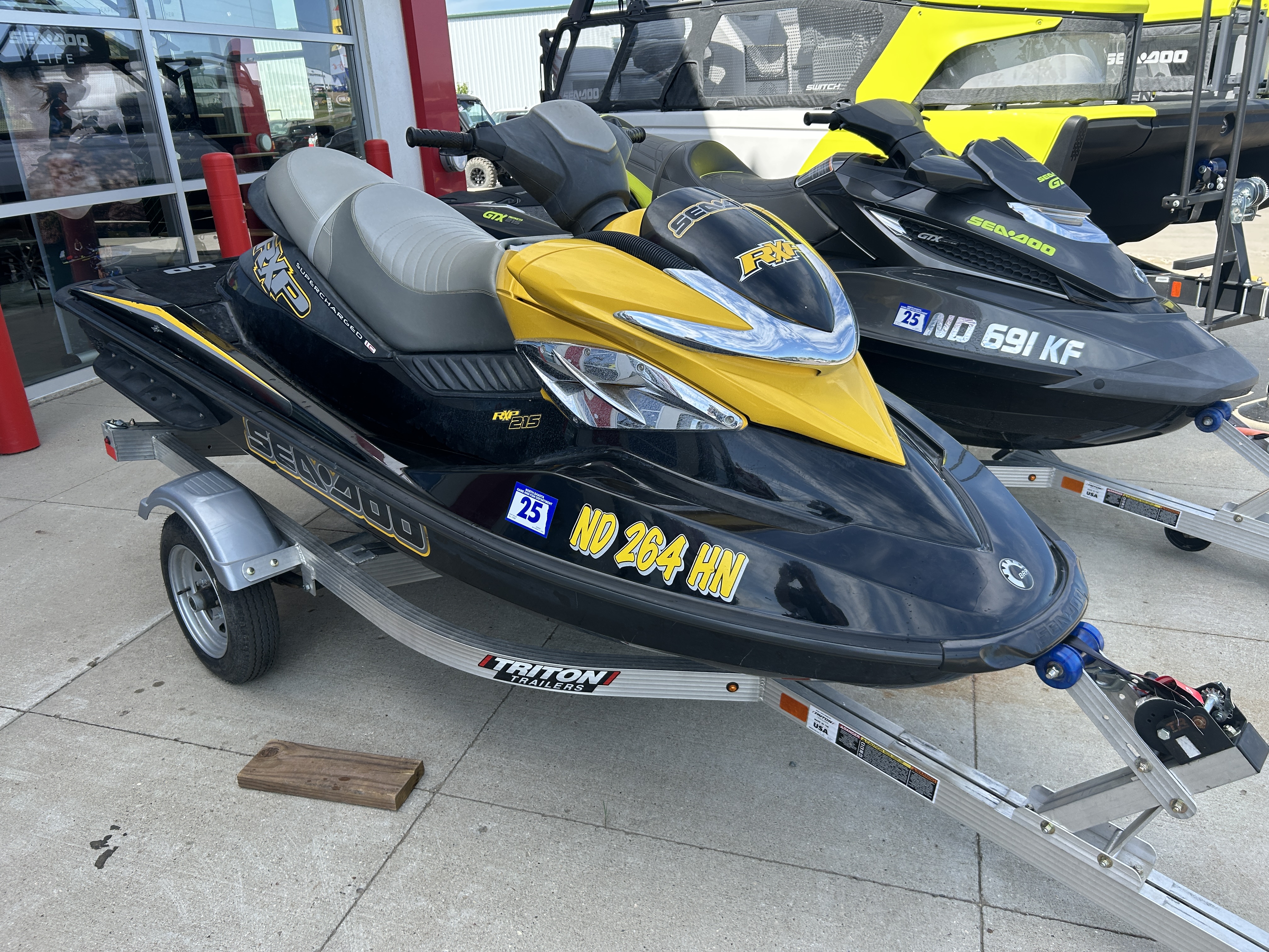 Used SeaDoo RXP 215 Metallic Yellow Black 2007 for sale in Minot
