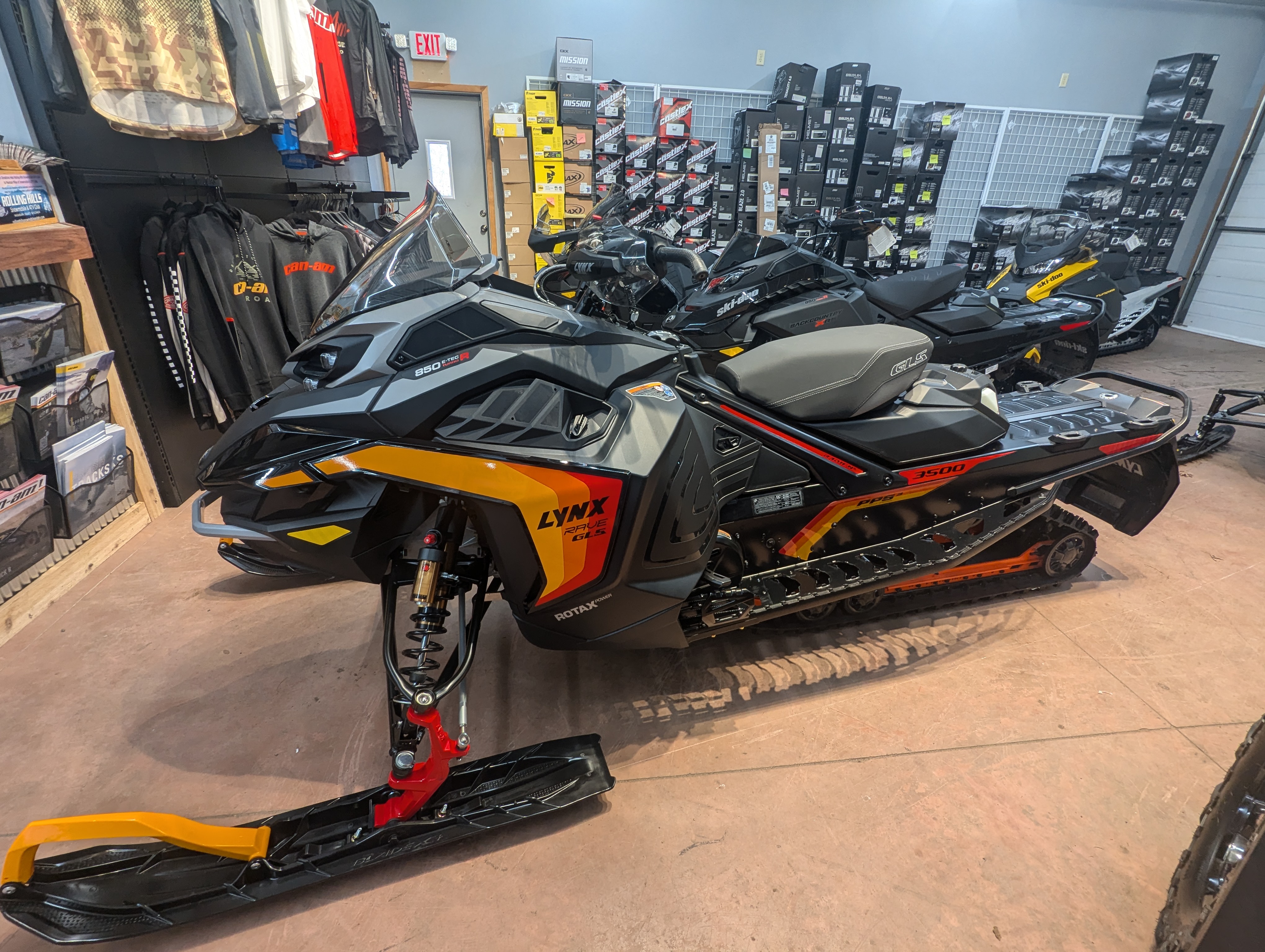 New 2025 Lynx RAVE GLS 850 ETEC Turbo R Ice Ripper XT 15 SHOT w