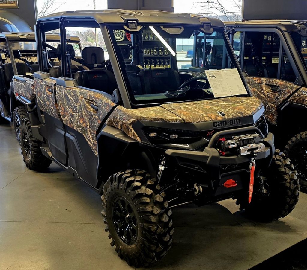 New Can-Am® Defender X mr HD11 with halfdoors Dark Wildland Camo