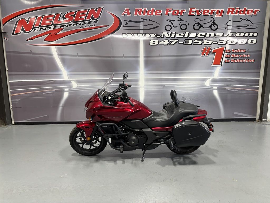 New Honda® Navi Arctic Silver Metallic 2024 for sale in Lake Villa
