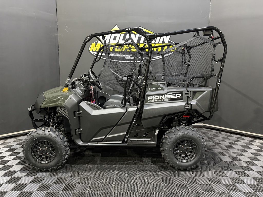New Honda® Pioneer 7004 Deluxe 2026 for sale in Gadsden, Alabama New Honda® Pioneer 7004 Deluxe 2026 for sale in Gadsden, Alabama