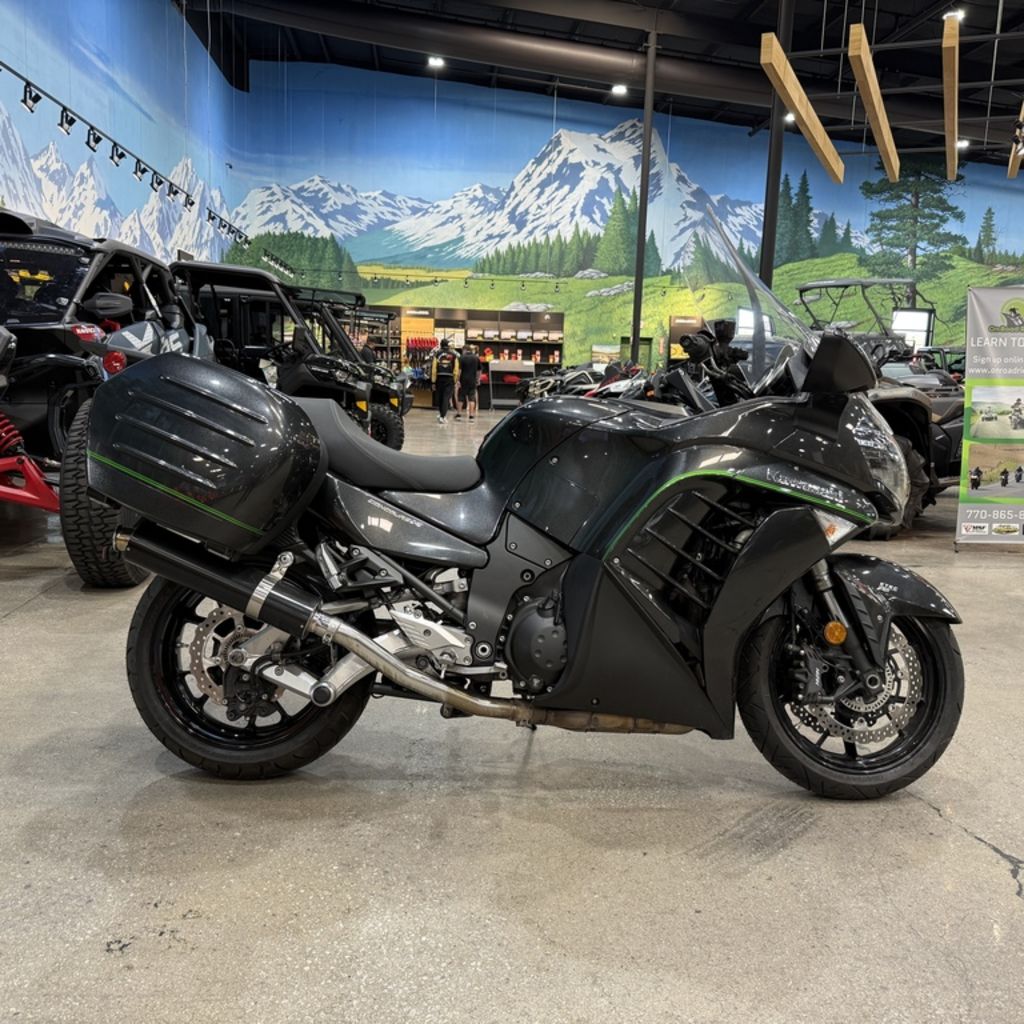 コンバット！ Used Kawasaki Ninja ZX14R ABS 2021 for sale in Gadsden, Alabama