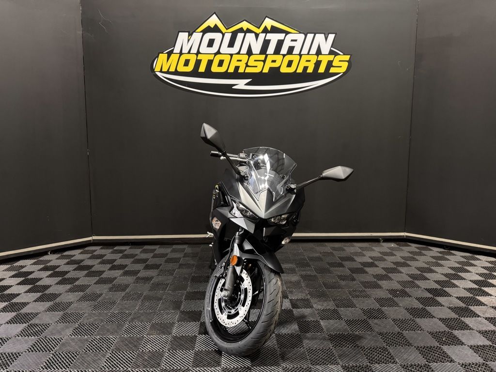 New Kawasaki Ninja 500 ABS Metallic Flat Spark Black 2026