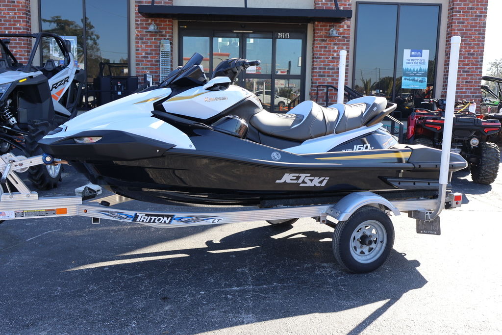 kawasaki-jet-ski-ultra-160-lx-