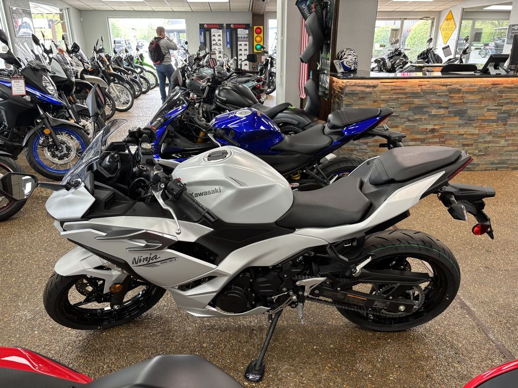 New Kawasaki NINJA ZX4R ABS 2025 for sale in Richland Center