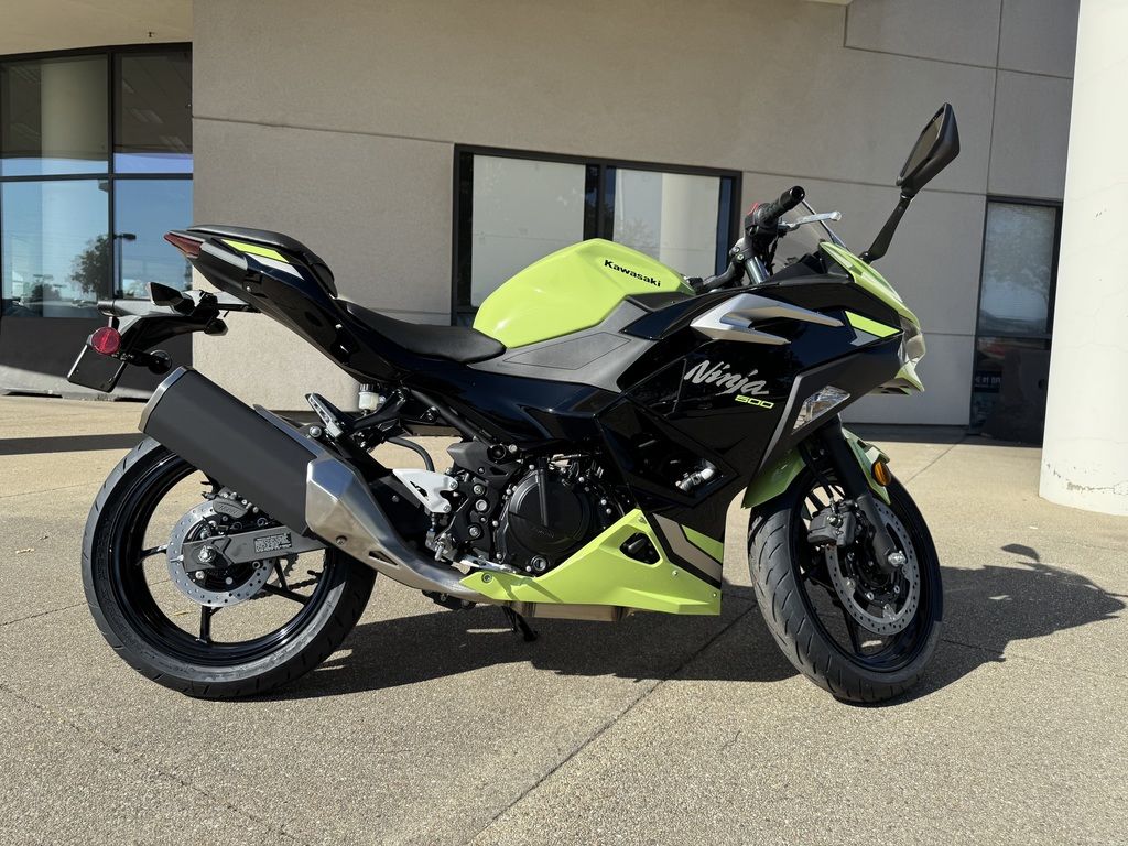 New Kawasaki Ninja ZX4R ABS 2026 for sale in Tracy, California