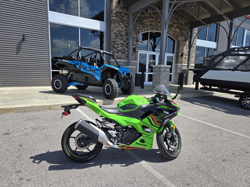 Used Kawasaki Ninja ZX6R 40th Anniversary Edition ABS 2024 for