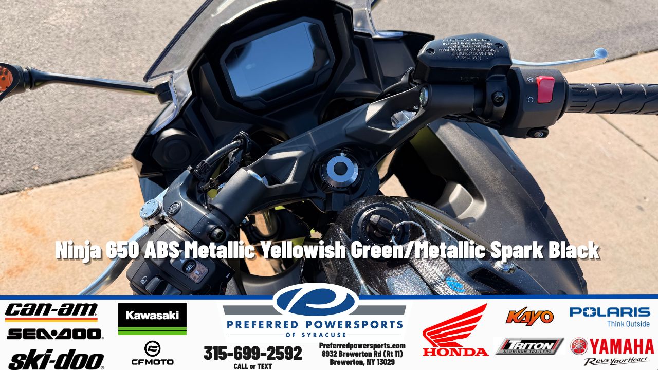New Kawasaki Ninja 650 ABS Metallic Yellowish GreenMetallic Spark