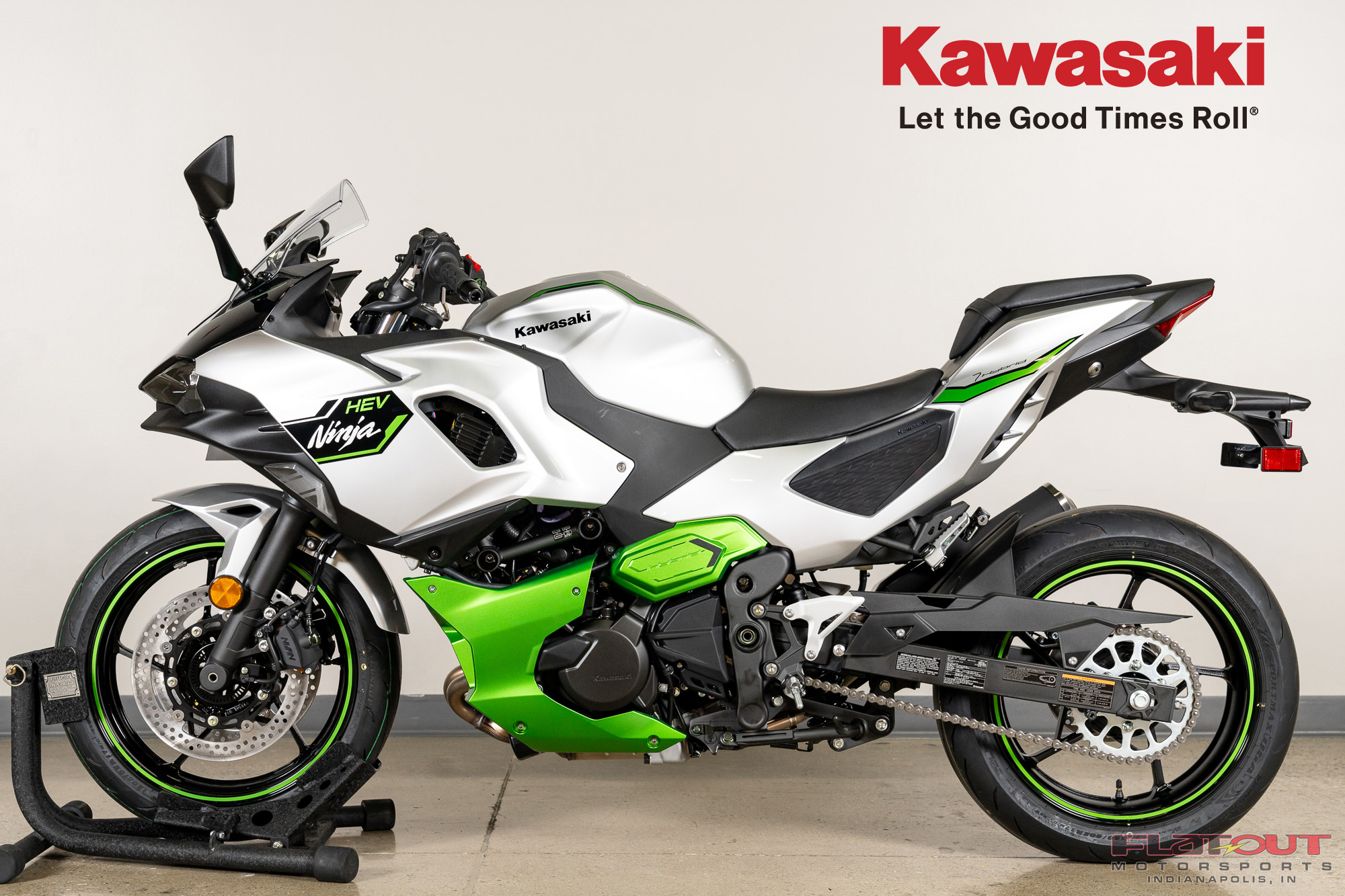 kawasaki-ninja-7-hybrid-abs-