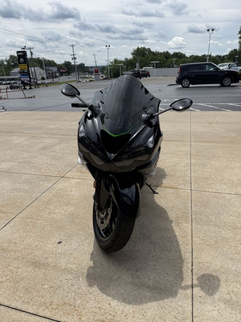 Used Kawasaki Ninja ZX14R ABS 2017 for sale in Niles, Ohio