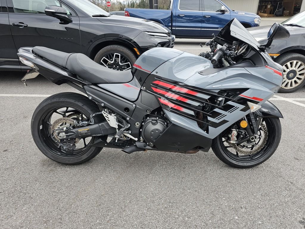 Used Kawasaki Ninja ZX14R ABS 2022 for sale in Gadsden, Alabama