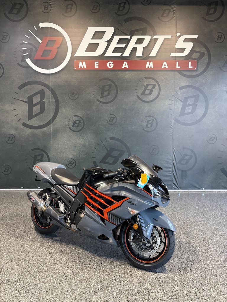 CBS日本公式アカウント03 Used Kawasaki Ninja ZX14R ABS SE 2018 for sale in Covina