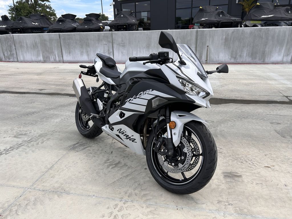 New Kawasaki Ninja ZX10R KRT Edition 2025 for sale in Broken