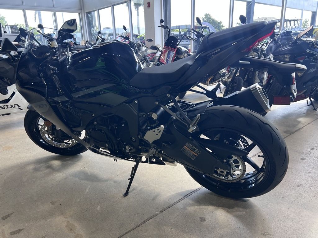 New Kawasaki Ninja ZX6R ABS 2026 for sale in Miami, Florida New Kawasaki Ninja ZX6R ABS 2026 for sale in Miami, Florida