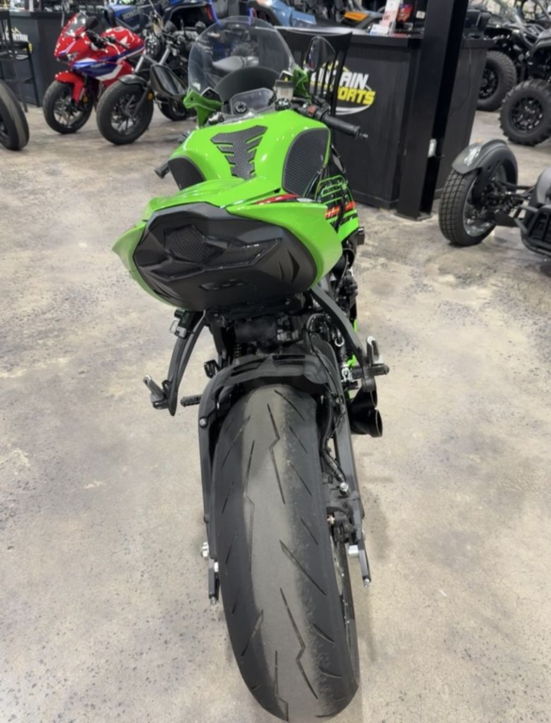 Used Kawasaki Ninja ZX6R KRT Edition 2024 for sale in