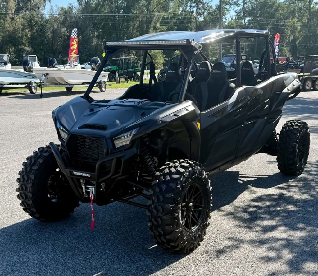 金土日限定価格即日発送mtx ブラック クローム New Kawasaki Teryx KRX4 1000 Blackout Edition 2026 for sale in