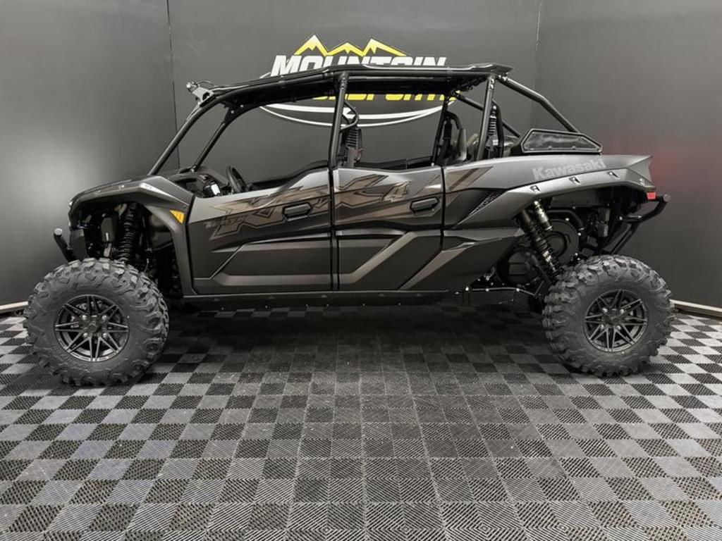 New Kawasaki TERYX KRX4 1000 BLACKOUT EDITION 2027 for sale in