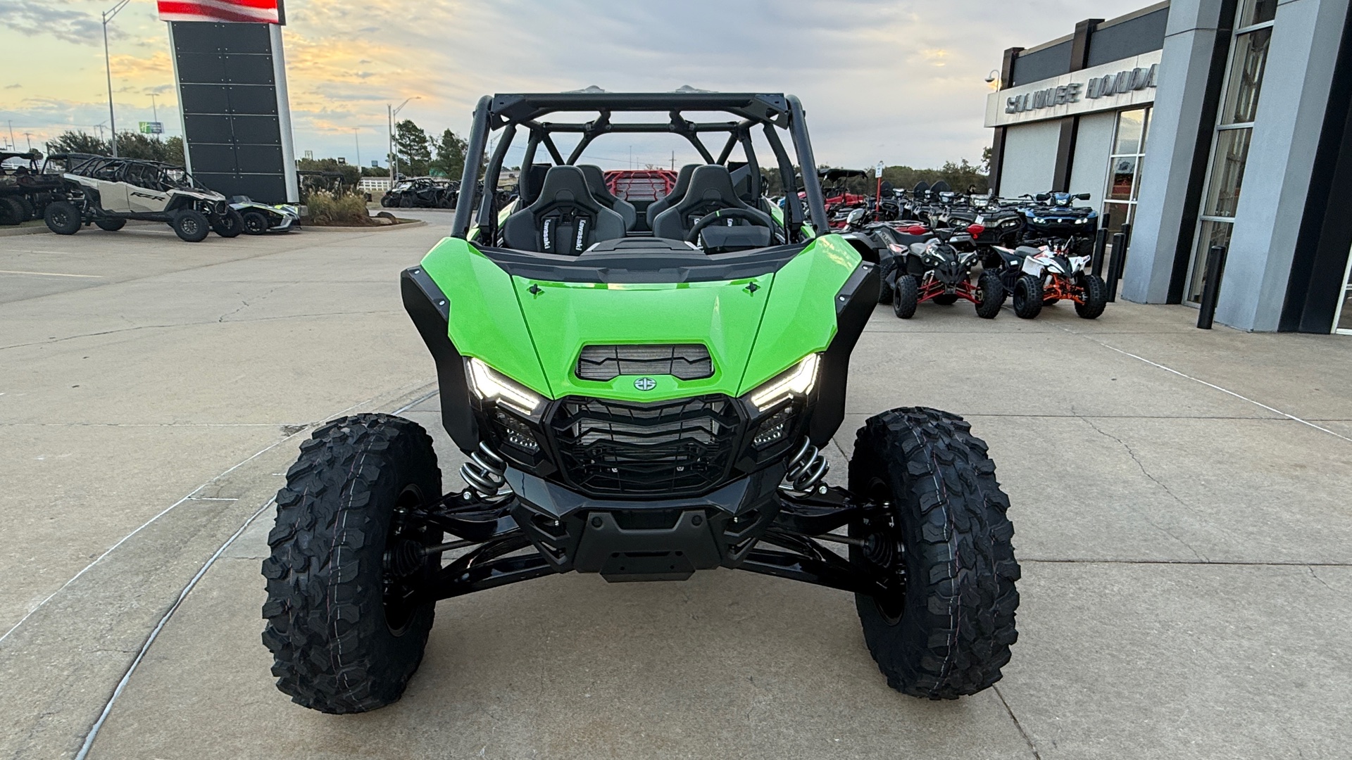 ★ジモティ割あり★  レンジボード 薄緑 H210×D44.4×W84.5 クリーニング済み OJ1691 New 2026 Kawasaki Teryx®4 H2 for Sale, Gaylord MI | Specs, Photos