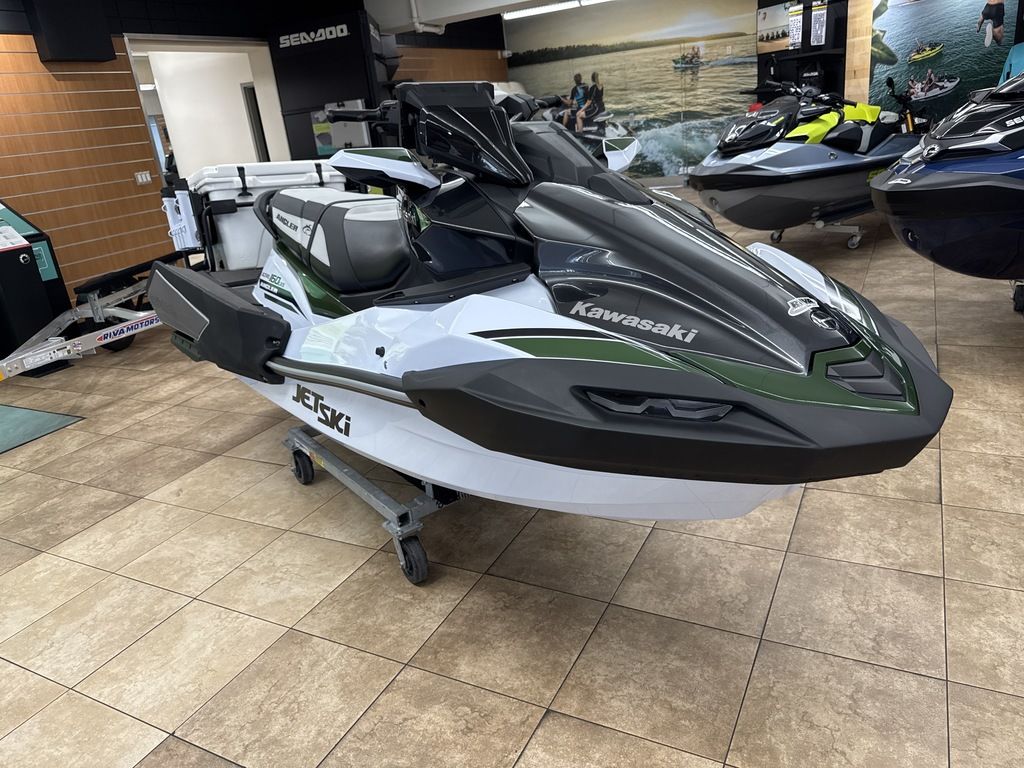 Sale　GOTOHOLLYWOOD　160 1325 W 160th St, Gardena, CA 90247 | Zillow