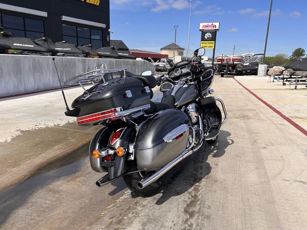 kawasaki-vulcan-1700-voyager-