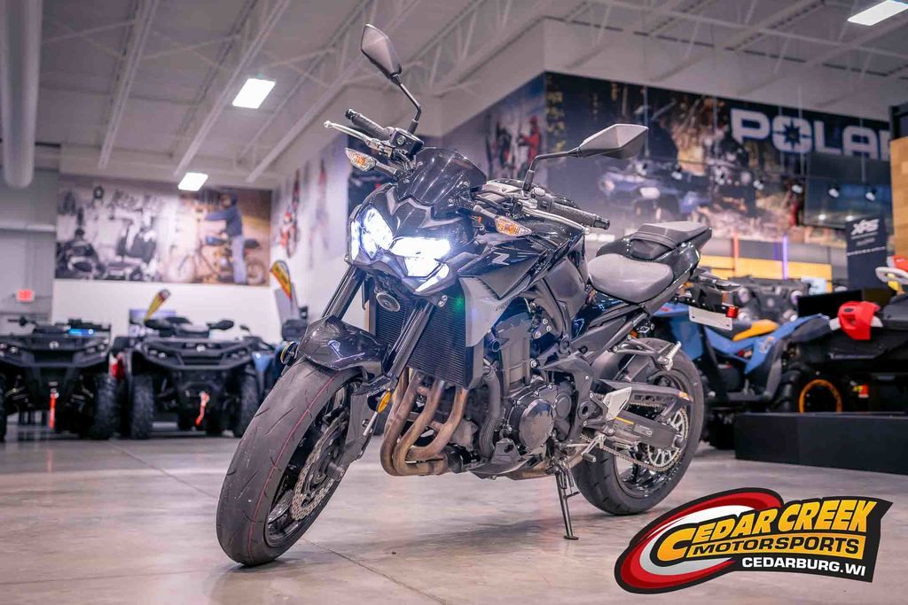 Used Kawasaki Z900 ABS Metallic Spark BlackMetallic Matte Dark