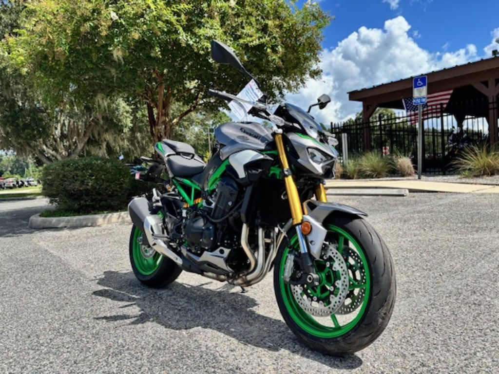 New Kawasaki Z900 SE ABS 2025 for sale in Alachua, Florida