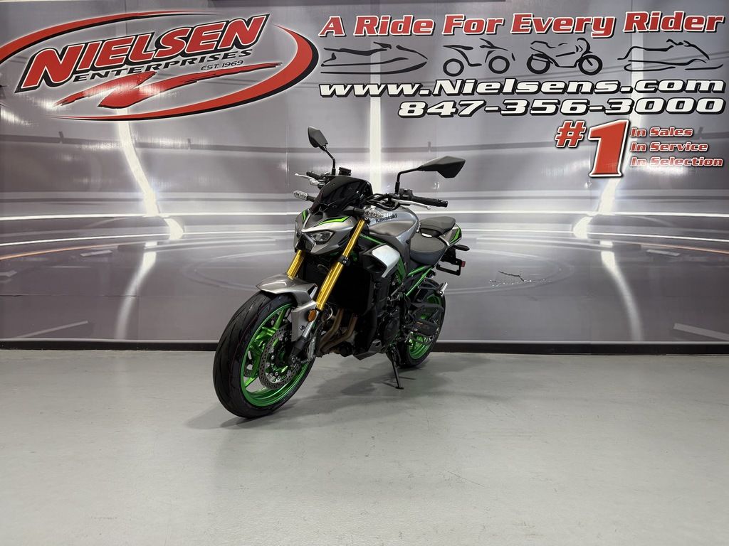Used Kawasaki Z900 SE ABS 2025 for sale in Lake Villa, Illinois