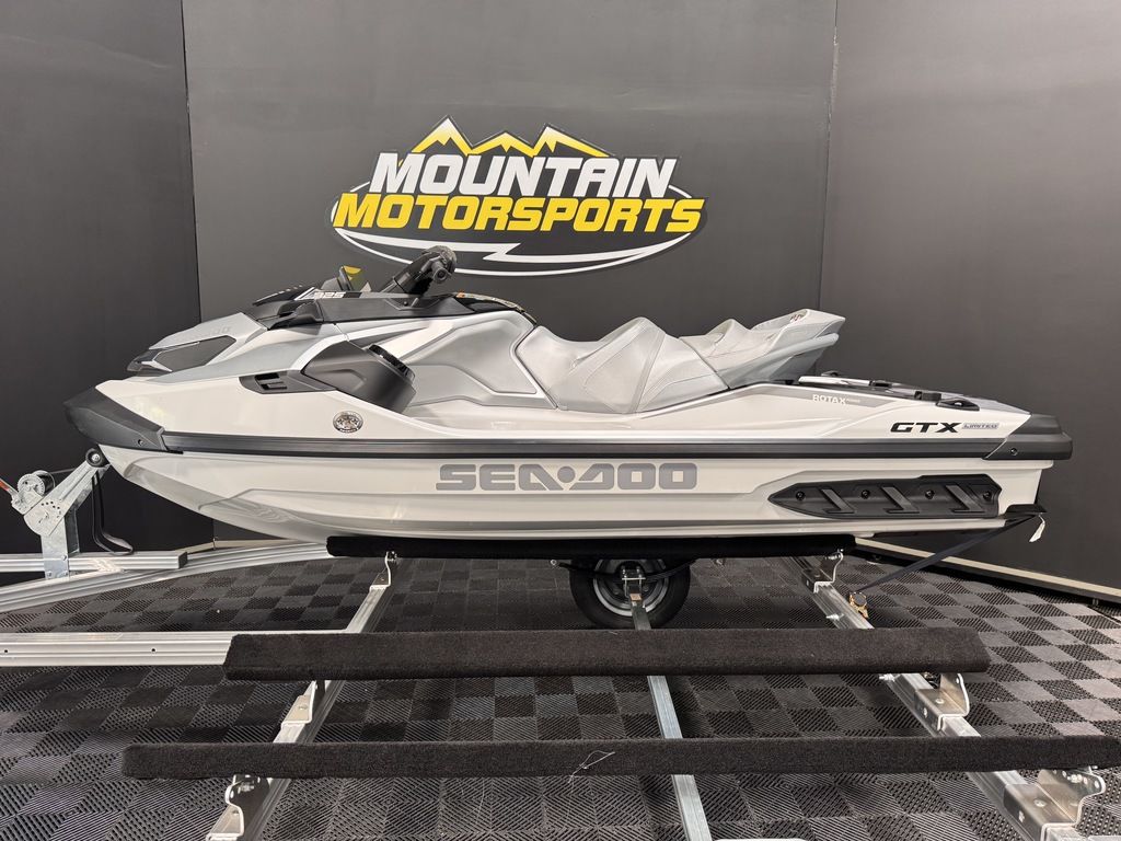 New Sea-Doo GTX Limited 325 White Pearl Premium 2026 for sale in