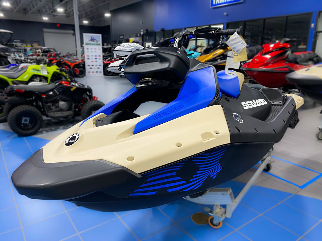 New Sea-Doo Spark Trixx for 1 Rotax 900 ACE 90 iBR and Audio 2025