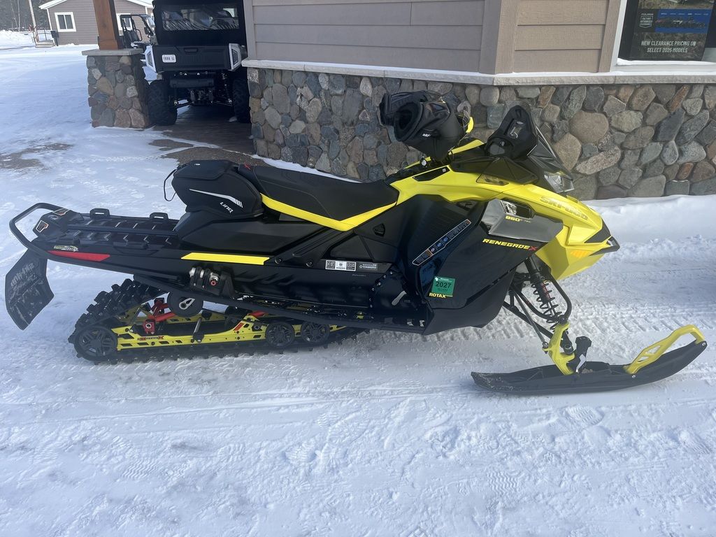 Used Ski-Doo Renegade X 850 ETEC 2022 for sale in Tomahawk