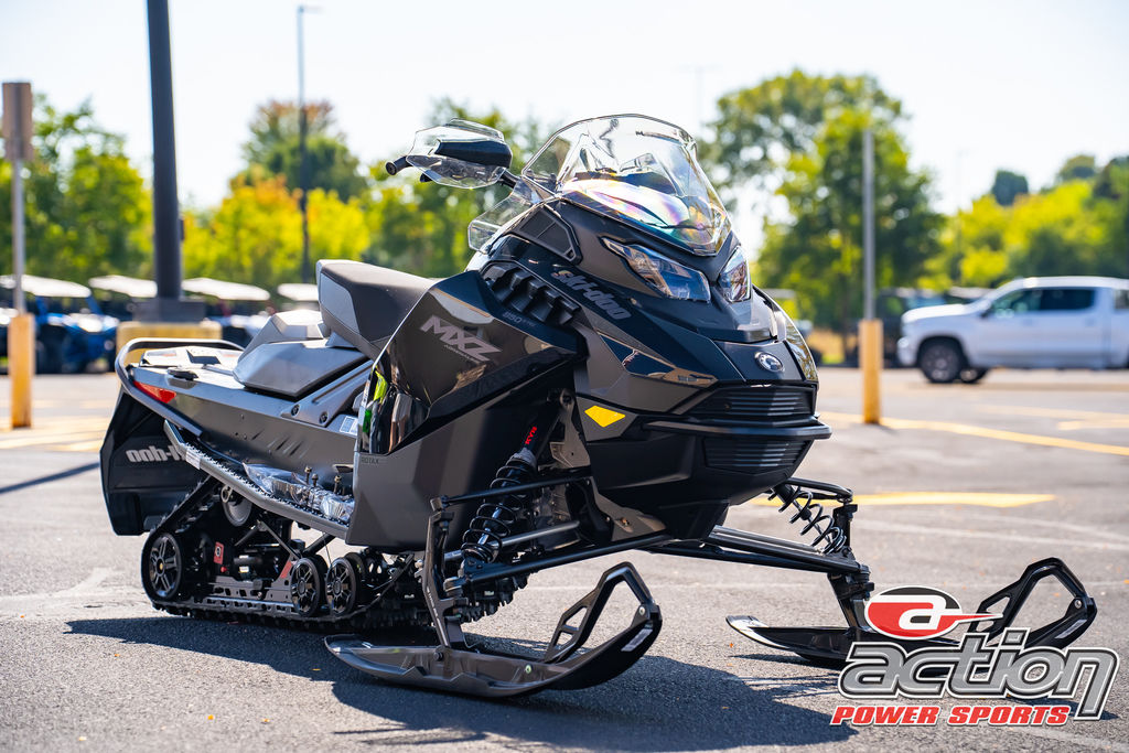 New Ski-Doo MXZ Adrenaline 850 ETEC 129 RipSaw 125Black 2025 for