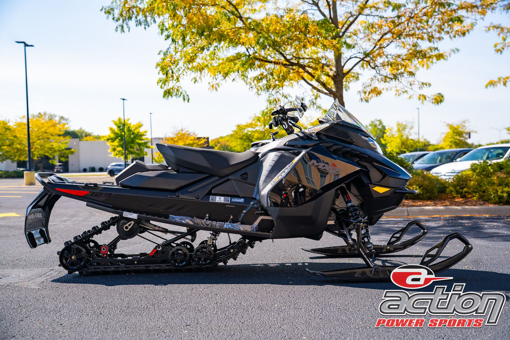 New Ski-Doo MXZ Adrenaline 850 ETEC 129 RipSaw 125Black 2025 for