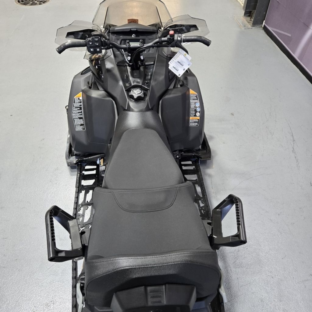 New Ski-Doo MXZ Adrenaline 850 ETEC 129Black 2026 for sale in Lake