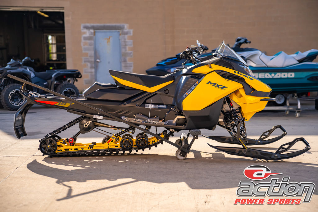 New Ski-Doo MXZ Adrenaline 850 ETEC 137 RipSaw 125Yellow 2025 for