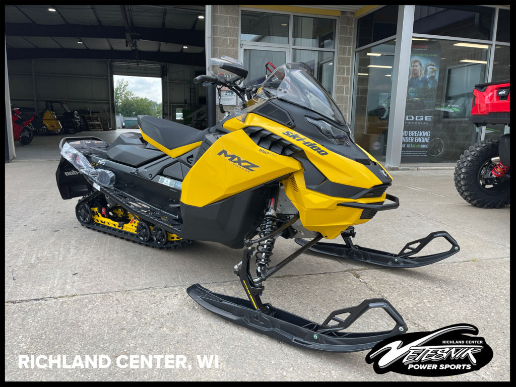 New Ski-Doo MXZ Adrenaline 850 ETEC129 RipSaw 125Yellow 2025 for