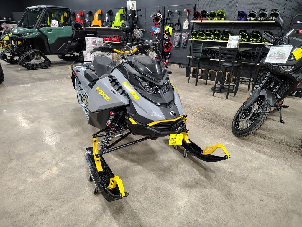 New Ski-Doo MXZ Adrenaline with Blizzard Package 850 ETEC 129 Ice