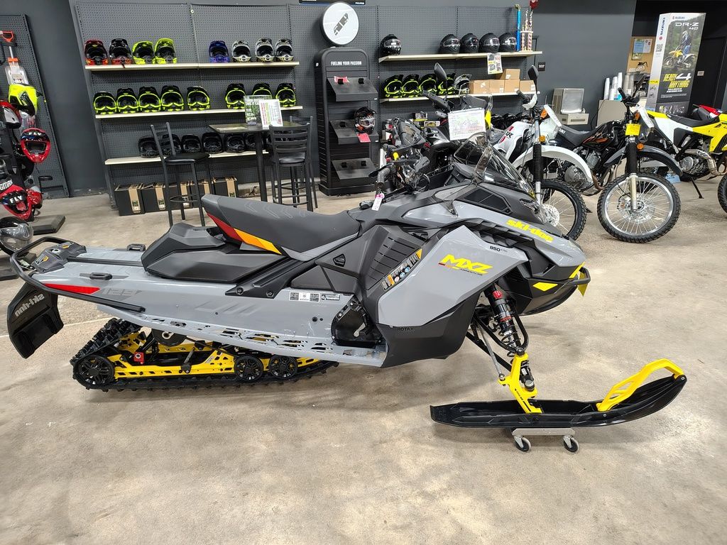 New Ski-Doo MXZ Adrenaline with Blizzard Package 850 ETEC 129 Ice