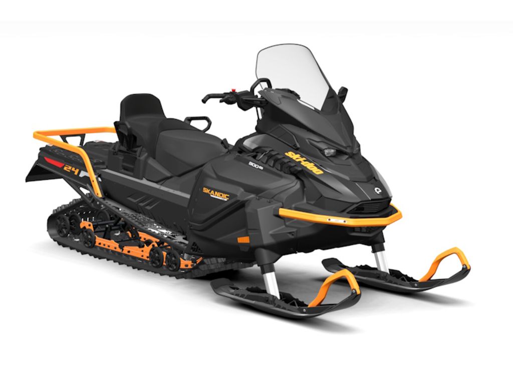 SUMMER PACKAGE とWINTER PACKAGE New Ski-Doo MXZ Adrenaline with Blizzard Package 850 ETEC 129 Ice
