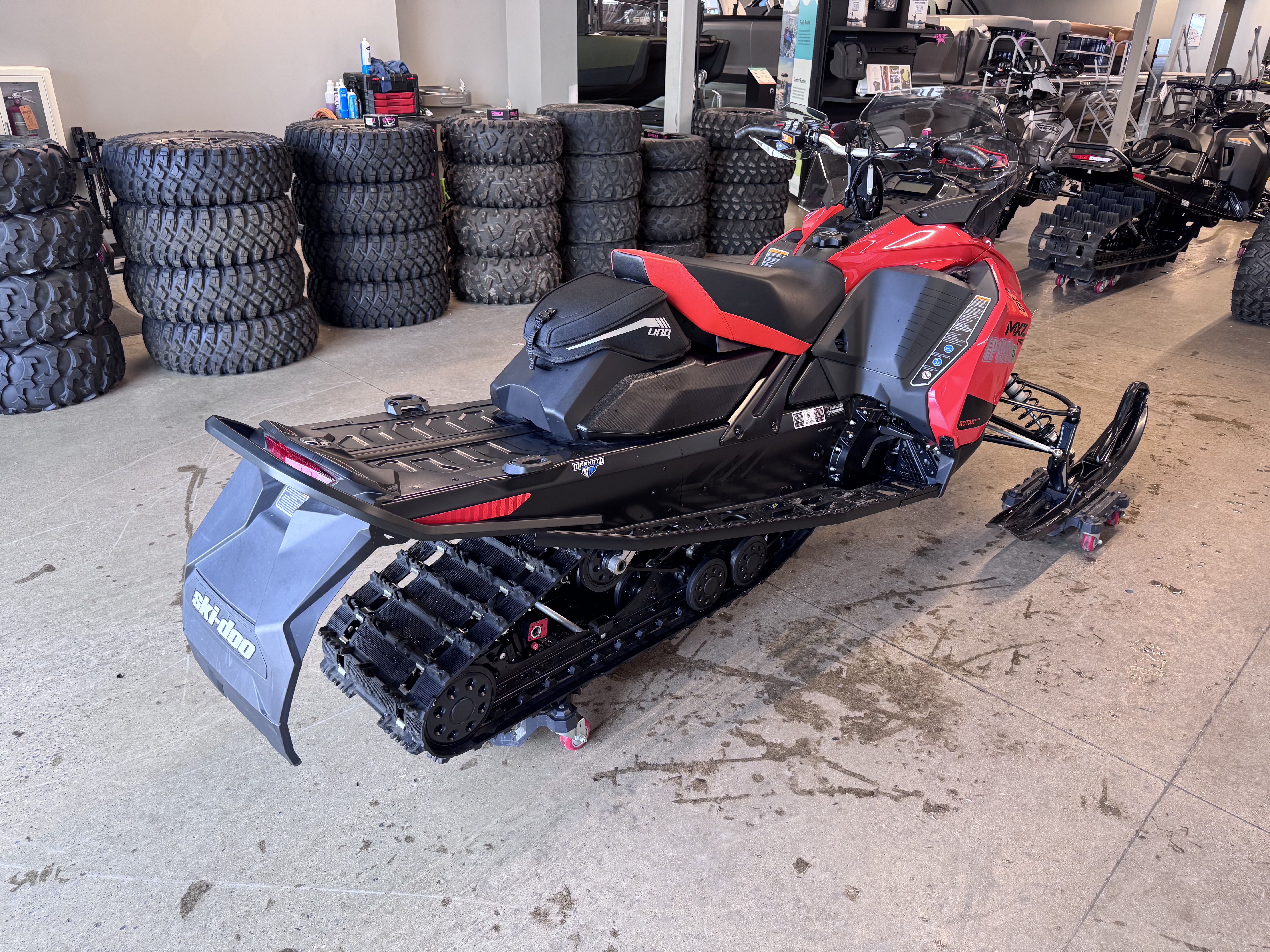 Used SkiDoo MXZ TNT 600R ETECE 2021 for sale in Mankato, Minnesota